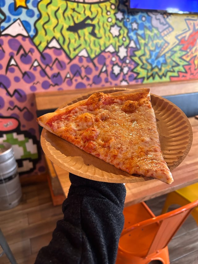 Slice Cheese Pizza.