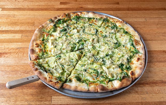 18" Basil Pesto Pizza.