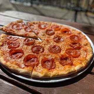 18" Pepperoni Pizza